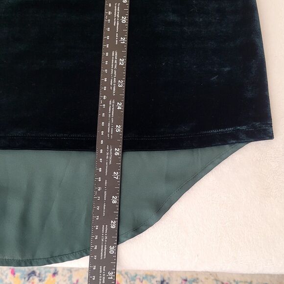 Velvet Royal Renaissance Ren Fest Bell Sleeve Wicked Elphaba NYE St Patricks Day - Picture 7 of 7